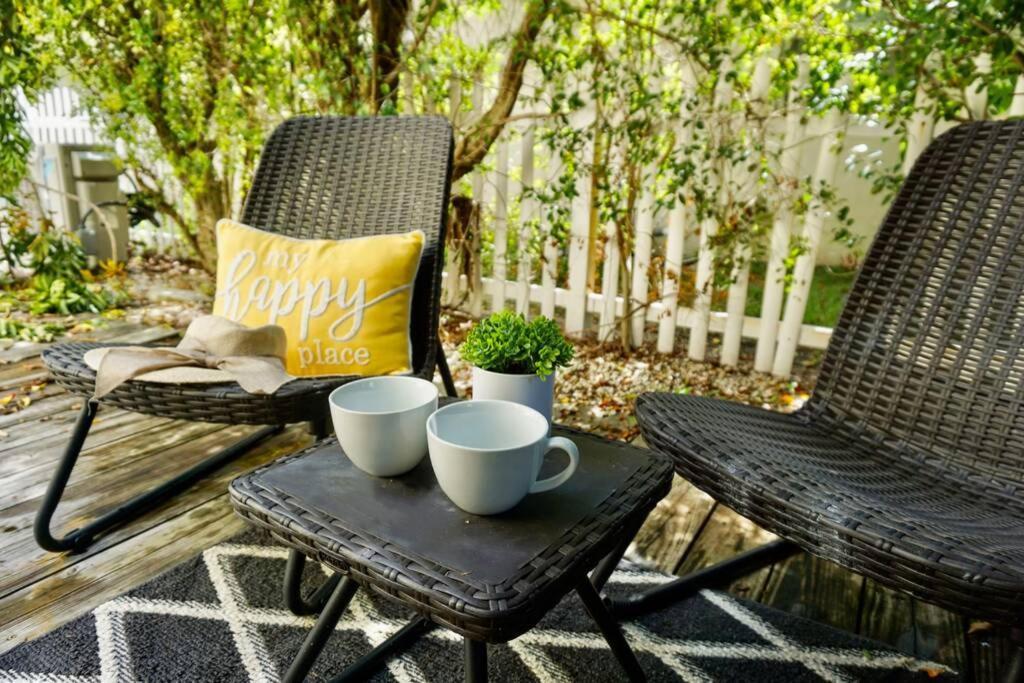 The Beach House At Seascape Steps From The Beach, Marina And Shops! West Palm Beach Exteriör bild